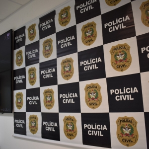 Delegacia de Tijucas é arrombada e suspeito do crime pode ser menor de idade