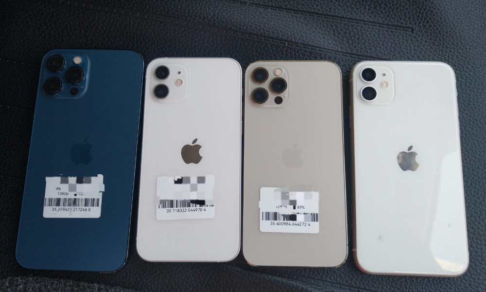 Ladrão arromba loja de celulares em Bombas; Quatro Iphones novos foram recuperados