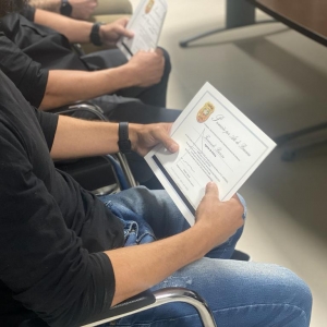 Policiais civis que evitaram explosão em agência de São João Batista são promovidos por ato de bravura 