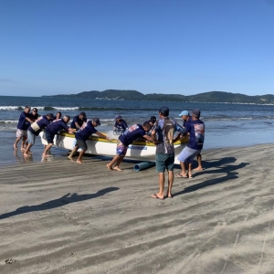 Cadê as tainhas? Passado um mês do início da safra, pescadores da Meia Praia aguardam as “danadas” 