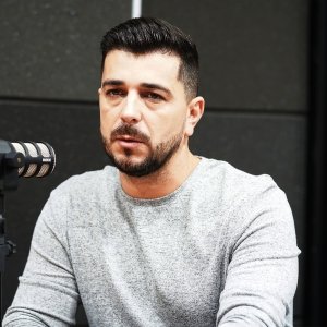 Cantor tijucano se torna destaque na região com músicas autorais