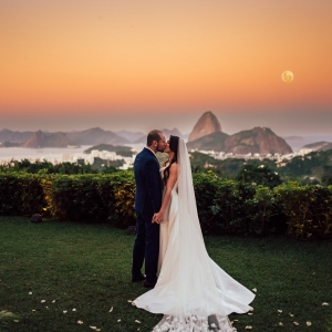 Após imagens viralizarem, fotografo conceituado de casamento abre agenda para 2025