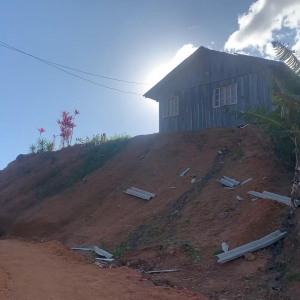 Família de Tijucas fica desabrigada após passagem de ciclone