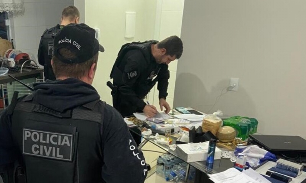 Golpe de R$1 bilhão: Tijucas, Itapema e Porto Belo são alvos de ação policial 