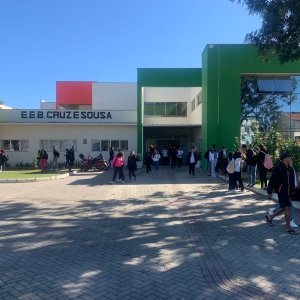 Quase 10 mil alunos retornam às aulas em Tijucas 