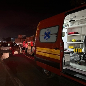 URGENTE: Acidente entre carro e moto na SC-410 deixa homem ferido