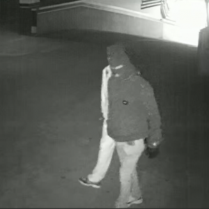 Furto milionário em shopping de Itapema envolve ousada invasão e roubo de veículo