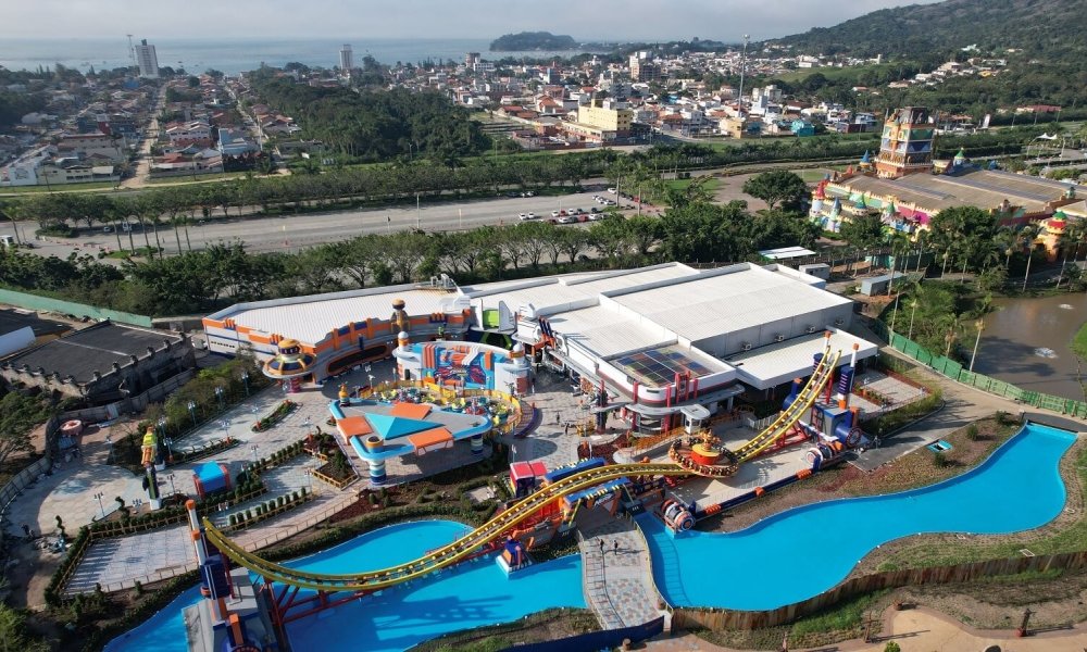 INAUGUROU OFICIALMENTE A ÁREA NERF NO BETO CARRERO WORLD