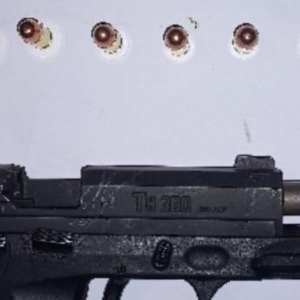 Abordagem resulta em prisão porte ilegal de arma de fogo