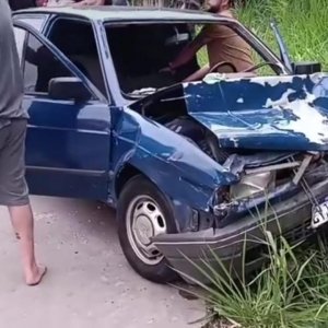 Motorista sofre suspeita de fratura no rosto e traumatismo em colisão na SC-108