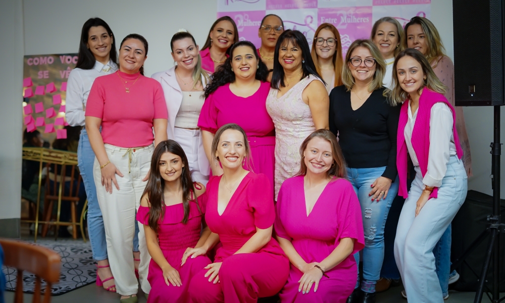 Sindicato realiza palestra com mulheres com o tema outubro rosa