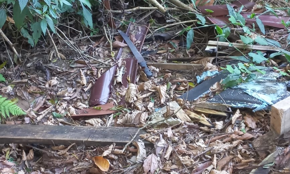 Homem de 39 anos é morto a tiros e autor foge