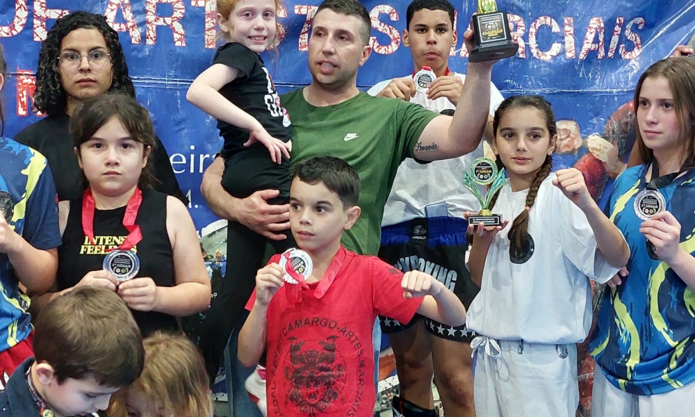 Guerreiros da Paz brilham e conquistam 25 medalhas e troféu de melhor equipe