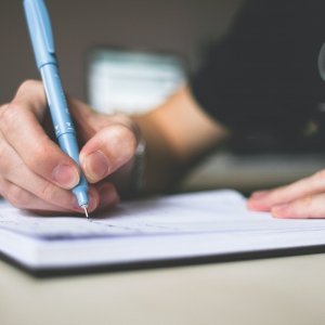 Prefeitura abre processo seletivo para vagas em diversas áreas