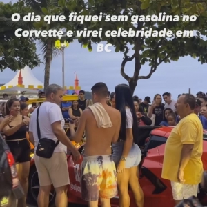 Influenciadora para avenida após carro de luxo ficar sem gasolina