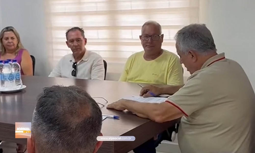 Prefeito de Tijucas assina ordens de serviço para novas obras e renova convênio com hospital