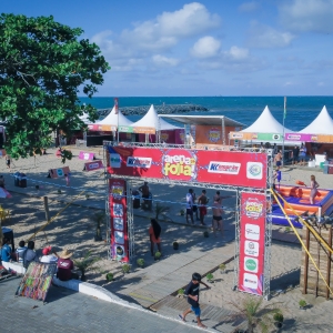 Aberta oficialmente a Arena de Carnaval do Komprão em Piçarras; veja as fotos