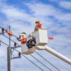 Quedas constantes de energia ao longo do dia causam transtornos em Tijucas