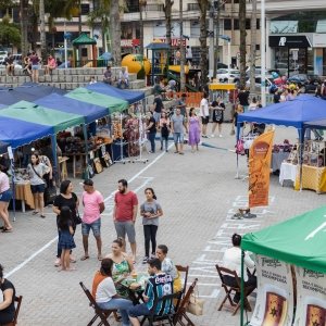 Projeto Som&Sol retorna à Itapema neste sábado com música, cultura e feira de artesanato