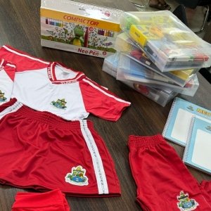 Estudantes da Rede Municipal de Tijucas receberão uniformes e materiais escolares gratuitos