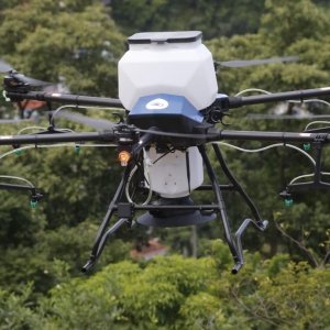 Tijucas inaugura centro de triagem para casos de dengue e adota drones no combate ao mosquito transmissor
