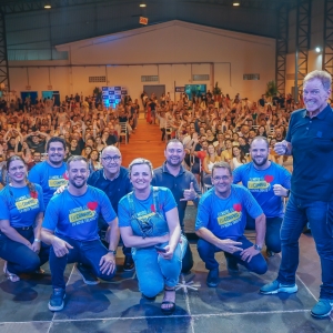 Palestra sobre vendas com Ciro Bottini reúne cerca de 700 pessoas em Nova Trento