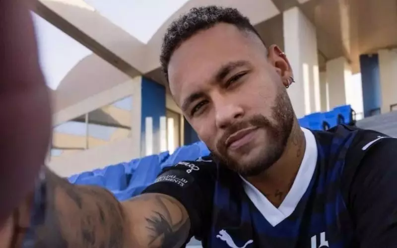 Neymar agita internet com imagens de Itapema; Família investe em prédio na cidade