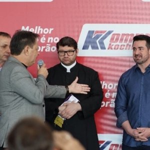 Política dá voltas: Com eleição à vista, Daniel e Pedroca têm ensaio de aproximação
