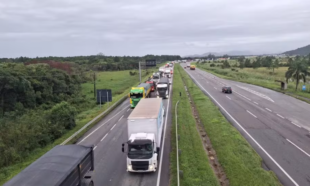BR-101 será totalmente interditada para retirada de pórticos de radares