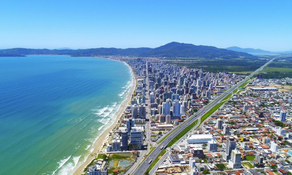 Preço médio do metro quadrado em Itapema sobe R$ 1,5 mil em um ano, aponta pesquisa
