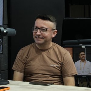 Empresário conta a evolução da empresa desde um estudo fotográfico de produtos até se tornar referência em comunicação visual