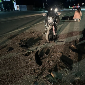 Motorista foge após colisão com motocicleta na SC-410, em Canelinha