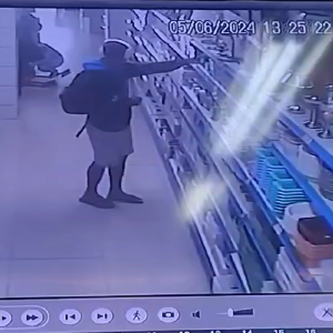 Loja de 1,99 em Tijucas é alvo constante de furtos; Câmeras flagraram ação