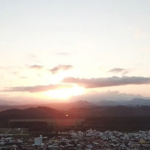 Santa Catarina enfrenta frio intenso e chuva nesta terça-feira