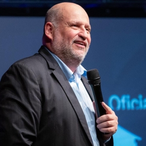 Palestrante renomado é convidado especial para celebrar aniversário de entidade