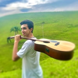 Jovem cantor de Nova Trento participa do 'Canta Comigo Teen' da Record