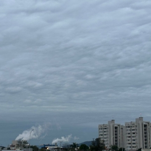Chuva e frio persistem em Santa Catarina durante o fim de semana
