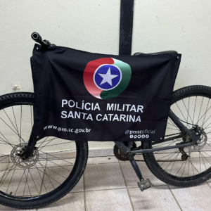 Funcionário do supermercado reconhece e recupera sua bicicleta furtada 