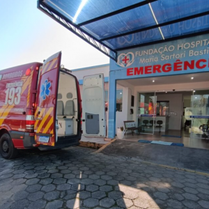 Homem de 58 anos sofre queda e é socorrido pelo Corpo de Bombeiros em Canelinha