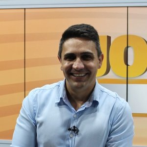 A informação na hora do seu almoço é com Jornal Vip