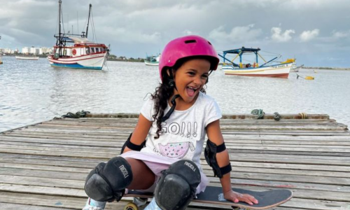 Helena Oliveira, de 6 anos, é a nova campeã catarinense de Skate Street Infantil