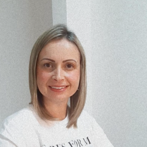 Candidata desiste da disputa a vereadora em São João Batista e alega motivos pessoais