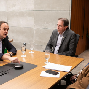 Fiesc e Alesc discutem rodovia alternativa para melhorar o tráfego na BR-101 Norte