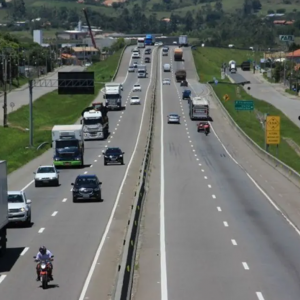 Deputado propõe BR-102 como solução para superlotação da BR-101 em SC