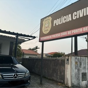 Operação da Polícia Civil prende três pessoas em Porto Belo e Bombinhas
