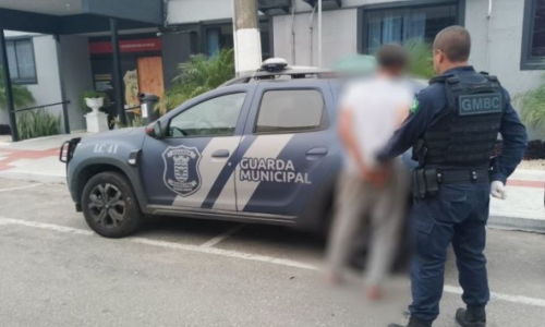 Andarilho é condenado a mais de três anos de prisão por maus-tratos a animais
