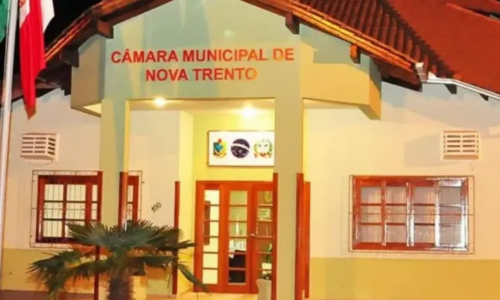Vereadores de Nova Trento pedem CPI para investigar aumento nos gastos com iluminação pública