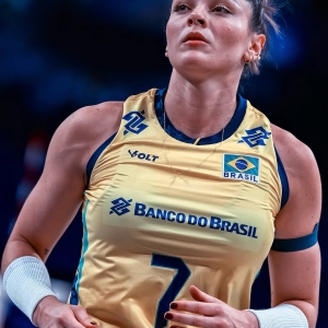 Rosamaria Montibeller renova com equipe japonesa e mira Jogos Olímpicos de 2028