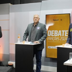 Perdeu o debate com candidatos de Tijucas? Assista na íntegra