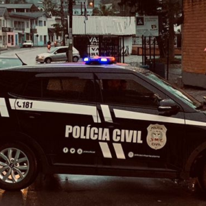 Polícia Civil realiza operação contra o tráfico de drogas em Brusque